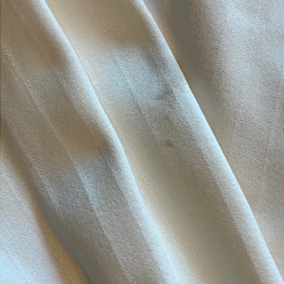 Kensie off the shoulder button front shirt -NWOT - Picture 4 of 7